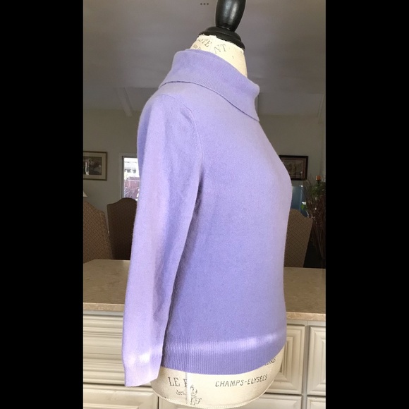 A SMARTWEAR FASHION Full Fashioned Vintage Lavender Cashmere Sweater Sz XS / S - Picture 3 of 5